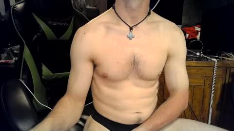 Snapshot of bchillin28 chatting on 27, 3, 2026 bchillin28 online show from 27, 3, 2026