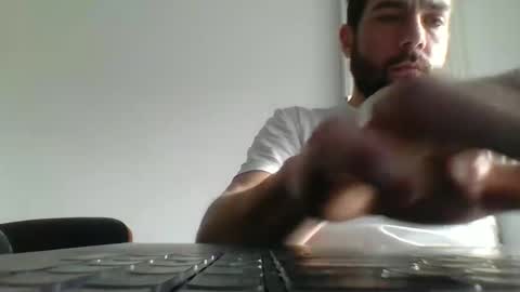 Snapshot of bdemwi2588 chatting on 8, 2, 2025 bdemwi2588 online show from 8, 2, 2025