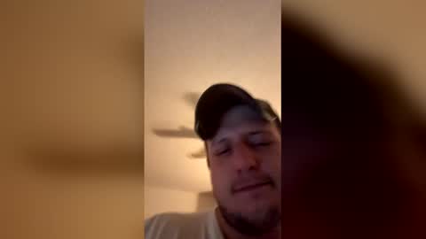 Snapshot of bdn9222 chatting on 6, 4, 2026 bdn9222 online show from 6, 4, 2026