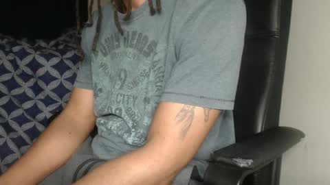 Snapshot of bdotdiddy chatting on 4, 3, 2025 Redd uncut bbc online show from 4, 3, 2025