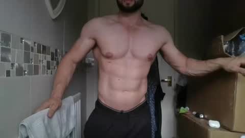 Snapshot of beachbody5 chatting on 1, 6, 2026 beachbody5 online show from 1, 6, 2026