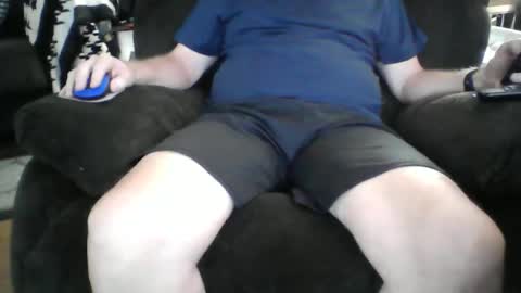 Snapshot of beachguy38 chatting on 1, 11, 2025 beachguy38 online show from 1, 11, 2025
