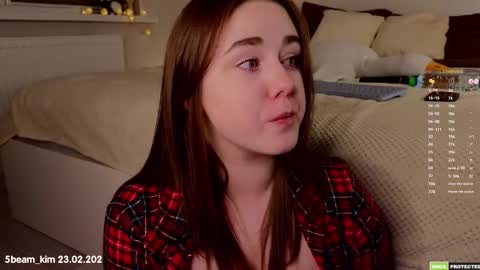 kim3 INDEPENDENT MODEL online show from 23, 2, 2025