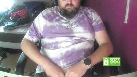 bear90130 online show from 16, 10, 2025