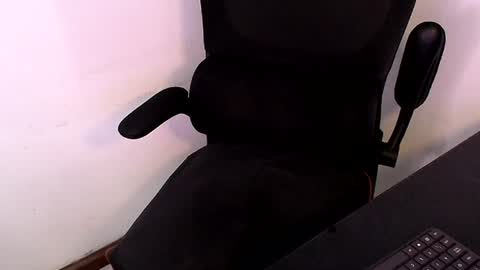 Beard Guy online show from 23, 6, 2026