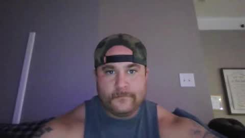 Snapshot of bearded4urpleasure chatting on 5, 12, 2025 bearded4urpleasure online show from 5, 12, 2025