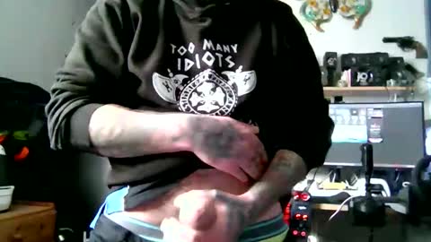 Snapshot of beardednjuicycock chatting on 9, 2, 2026 beardednjuicycock online show from 9, 2, 2026