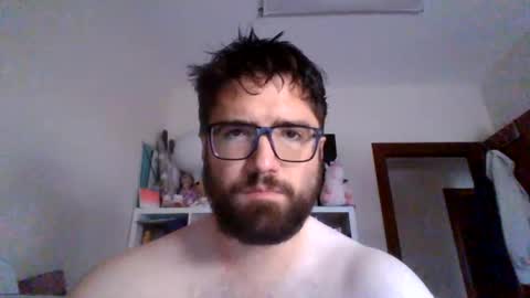 Snapshot of bearmen3107 chatting on 4, 8, 2026 bearmen3107 online show from 4, 8, 2026