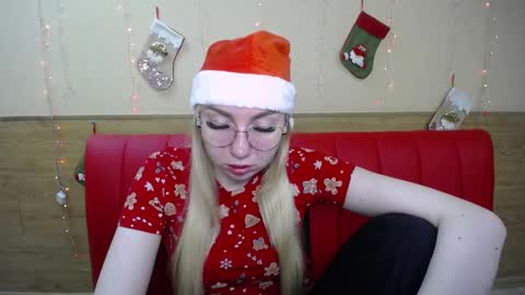BeatriceFlyy online show from 19, 12, 2024