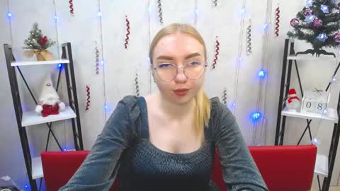 BeatriceFlyy online show from 8, 1, 2025
