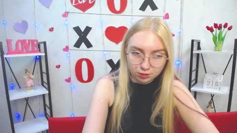 BeatriceFlyy online show from 25, 2, 2025