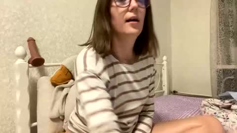 Snapshot of beatricetender chatting on 29, 10, 2025 BeatriceTender online show from 29, 10, 2025