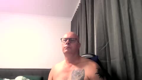 beatsboy87 online show from 10, 2, 2025