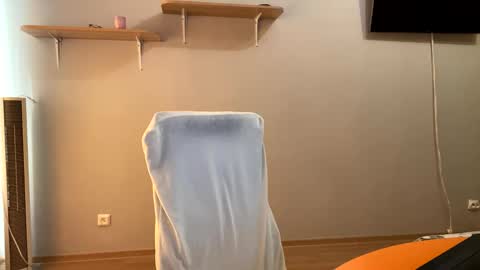 Nik online show from 9, 10, 2025