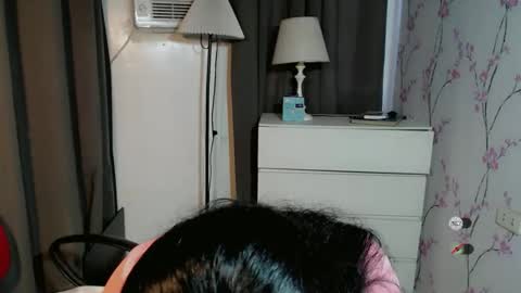 TRIXIE online show from 26, 2, 2026