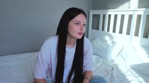 beauty_baby_lips online show from 22, 10, 2025