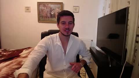 Snapshot of beauty_hard_beast chatting on 22, 9, 2025 Mia and Jake online show from 22, 9, 2025