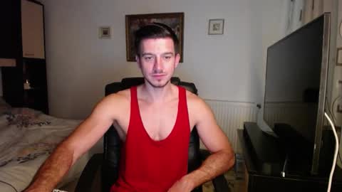 Snapshot of beauty_hard_beast chatting on 13, 10, 2025 Mia and Jake online show from 13, 10, 2025