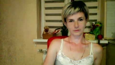 Snapshot of beautyksenia chatting on 1, 7, 2026 BeautyKsenia online show from 1, 7, 2026