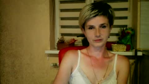 Snapshot of beautyksenia chatting on 2, 7, 2026 BeautyKsenia online show from 2, 7, 2026