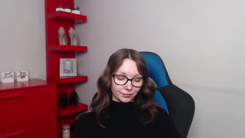 Zoe online show from 18, 2, 2025