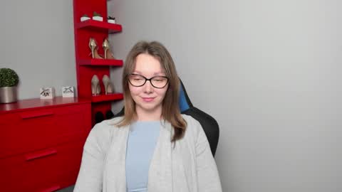 Zoe online show from 10, 10, 2025