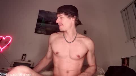 Snapshot of bebexxxdust chatting on 28, 10, 2025 bebe dust online show from 28, 10, 2025