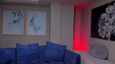 Am Becca online show from 11, 3, 2025