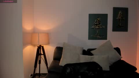 Snapshot of beccabaxter chatting on 25, 2, 2026 Am Becca online show from 25, 2, 2026