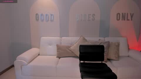 Snapshot of beccabaxter chatting on 8, 3, 2026 Am Becca online show from 8, 3, 2026