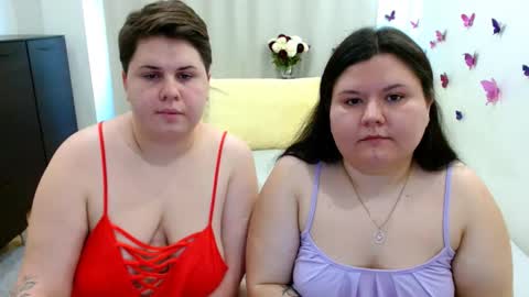 BeckyAndEllen online show from 10, 9, 2025