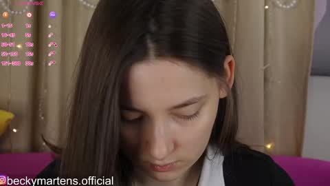 BeckyMartens come join me on    while im offline here  online show from 27, 5, 2026