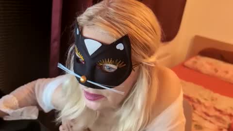 Beebow online show from 30, 4, 2026