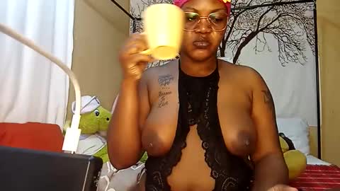 beencee2 online show from 23, 2, 2025