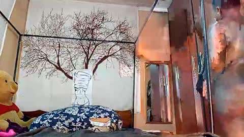 beencee2 online show from 27, 10, 2025