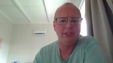 Snapshot of beentomars chatting on 8, 12, 2024 beentomars online show from 8, 12, 2024