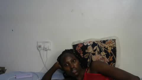 Snapshot of beib_love chatting on 13, 12, 2024 beib_love online show from 13, 12, 2024