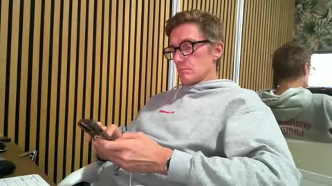 Snapshot of belami_france chatting on 5, 10, 2025 SexFriendFrance online show from 5, 10, 2025