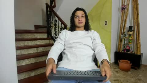 independent model online show from 29, 5, 2026