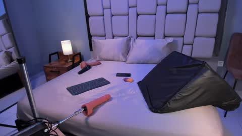 Snapshot of belanny_ chatting on 1, 5, 2026 Bella online show from 1, 5, 2026