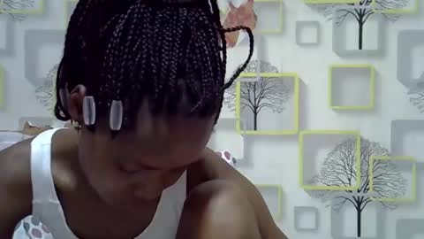 Snapshot of bella307697 chatting on 18, 9, 2025 Bella online show from 18, 9, 2025