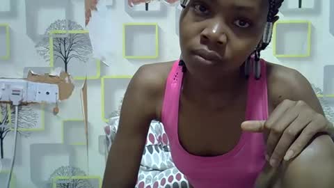 Snapshot of bella307697 chatting on 21, 10, 2025 Bella online show from 21, 10, 2025