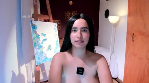 Snapshot of bella_669 chatting on 1, 1, 2025 Bella 669 online show from 1, 1, 2025