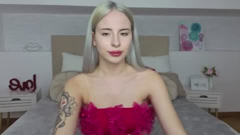 Snapshot of bella_crazyy chatting on 10, 6, 2026 Bella online show from 10, 6, 2026