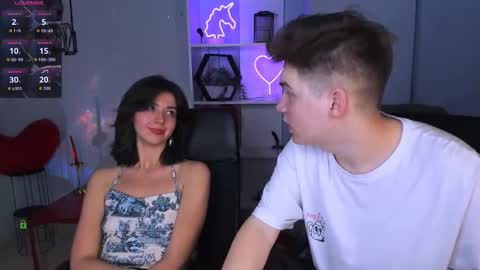 Snapshot of bella_cute12 chatting on 5, 11, 2025 Bella online show from 5, 11, 2025