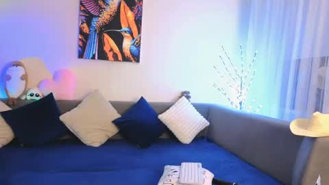 Snapshot of bella_hillss chatting on 16, 3, 2026 Bella online show from 16, 3, 2026