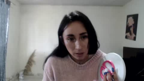 bella_luna34 online show from 3, 6, 2026