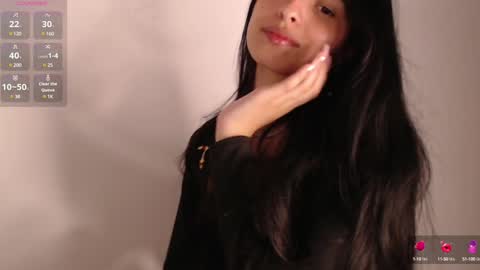 Snapshot of bella_musee chatting on 7, 2, 2025   online show from 7, 2, 2025