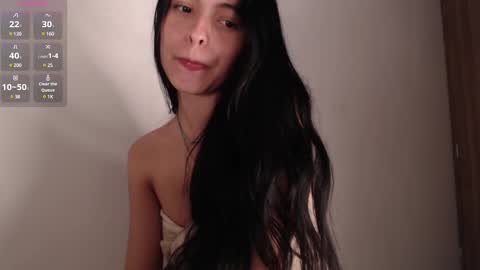 Snapshot of bella_musee chatting on 14, 2, 2025   online show from 14, 2, 2025