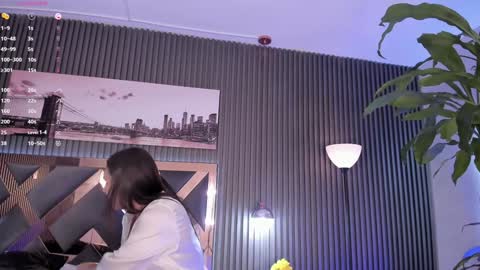 Snapshot of bella_raiderr chatting on 10, 12, 2024 isabella online show from 10, 12, 2024